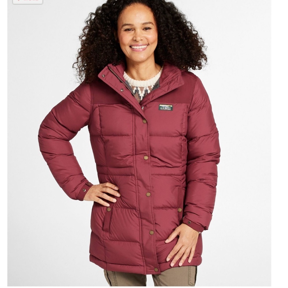 L.L. Bean Women’s Mountain Classic Down Parka Burgundy Sz XS Regular Scandi Girl